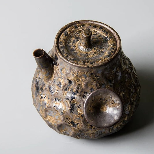 Handmade Coarse Clay Side-Handle Teapot - Retro Japanese-Style Ceramic Teapot with Gold Accents, Small Hammered Texture Kungfu Tea Brewer (Single Pot)