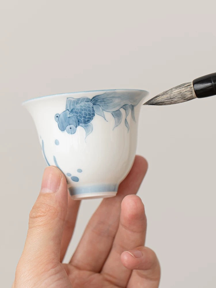 Premium Hand-Painted Underglaze Blue & White Gaiwan