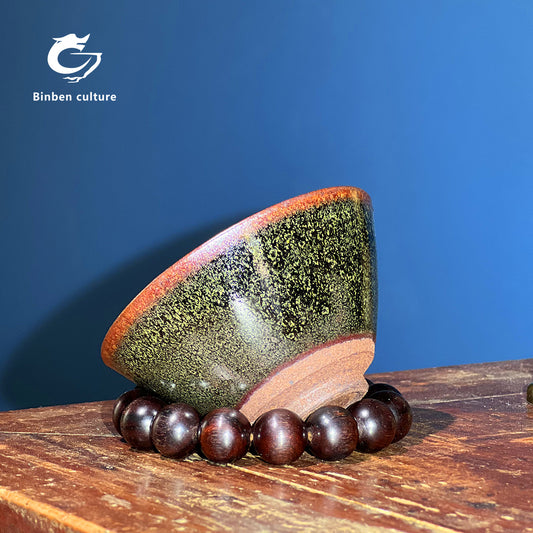 夏行健 杯型:鬥利杯 釉面:柴燒茶沫