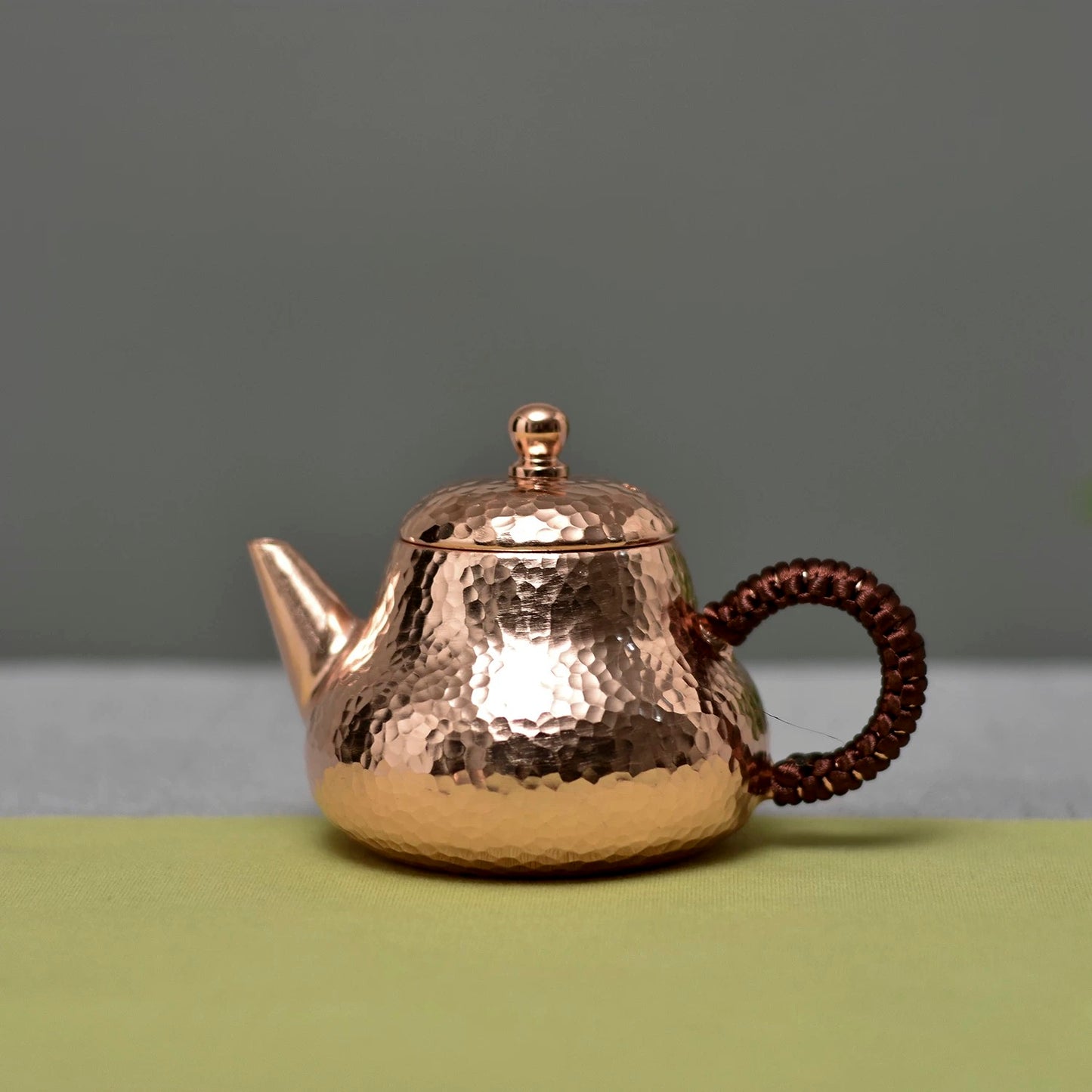 Handcrafted Mini Copper Teapot - Small Retro Gongfu Tea Brewer with Handle