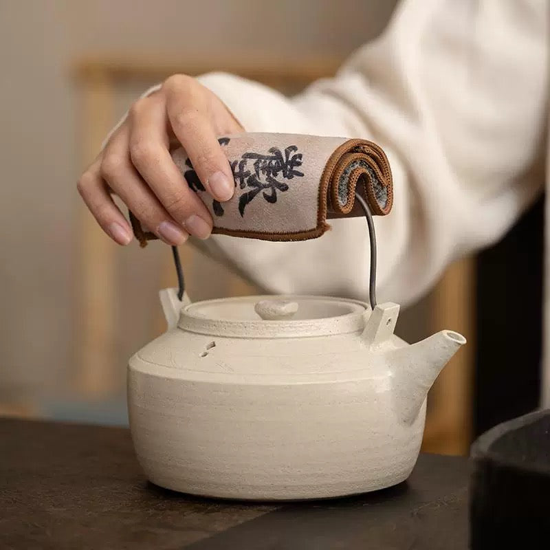 Microsuede Calligraphy Tea Towel – Luxury Two-Tone Absorbent Mat for Chinese Tea Ceremonies (Gongfu Teapot Care & Table Protection)