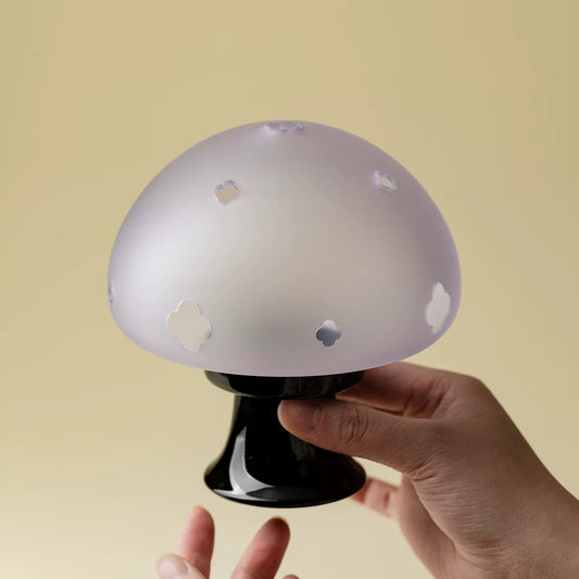 Hand-Painted Famille Rose Glass Candle Holder – Chinese Zen Tea Table Decor with Soft Ambient Lighting (Elegant Home & Bedroom Accent Piece)