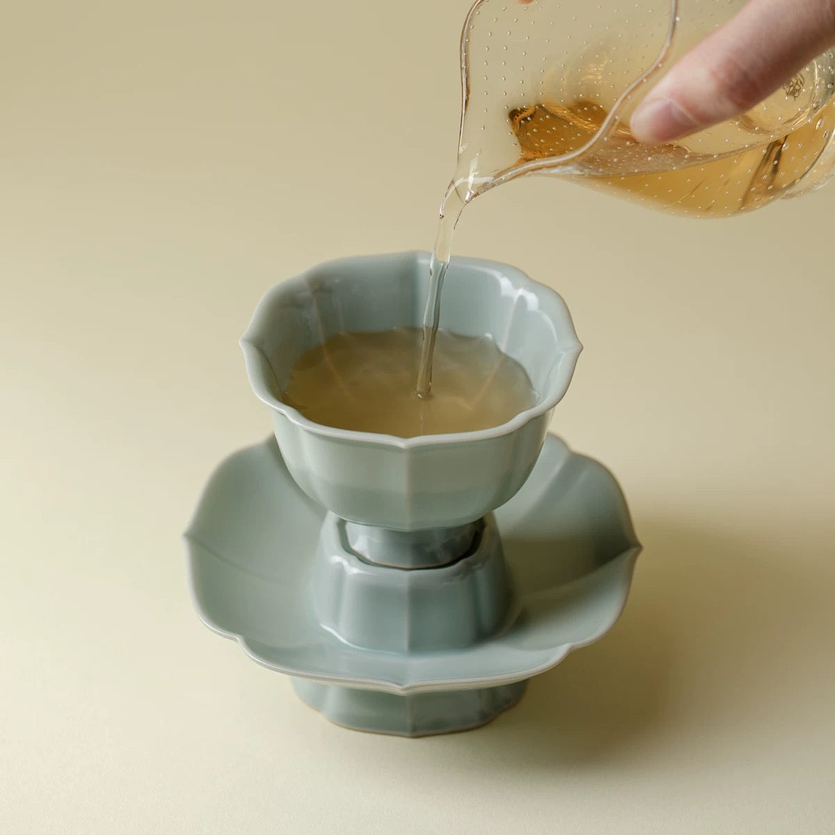 Sky-Blue Ru Kiln Tea Cup Set - Petal-Rimmed Stemmed Cups in Song Dynasty Style