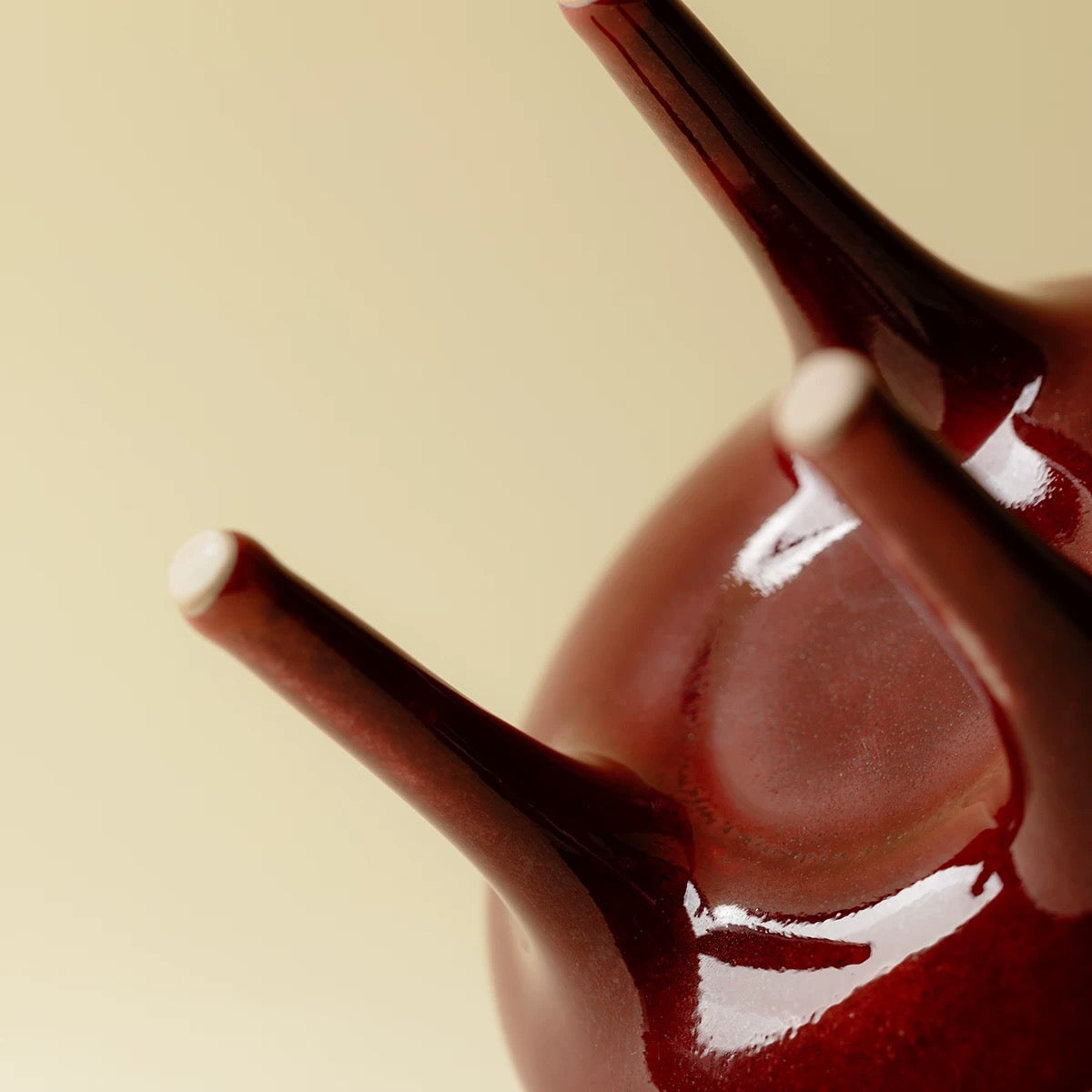 Bean-Red Tripod Incense Sanctuary – Scholar's Official-Glaze Ceremonial Vessel (Seal-Script Compatible Conical Burner)