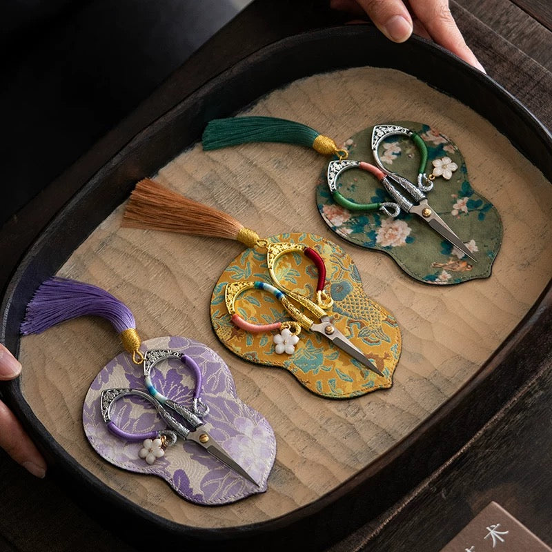 Mini Tea Scissors – Decorative Brocade-Covered Snips for Cutting Tea Bags & Leaves, Tea Ceremony Accessory