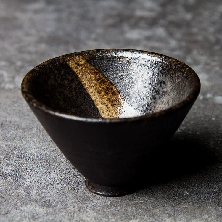 Handmade Coarse Clay Conical Tea Cup - Japanese-Style Chawan Master Cup, Rustic Wood-Fired Ceramic Tea Bowl (Large Size)