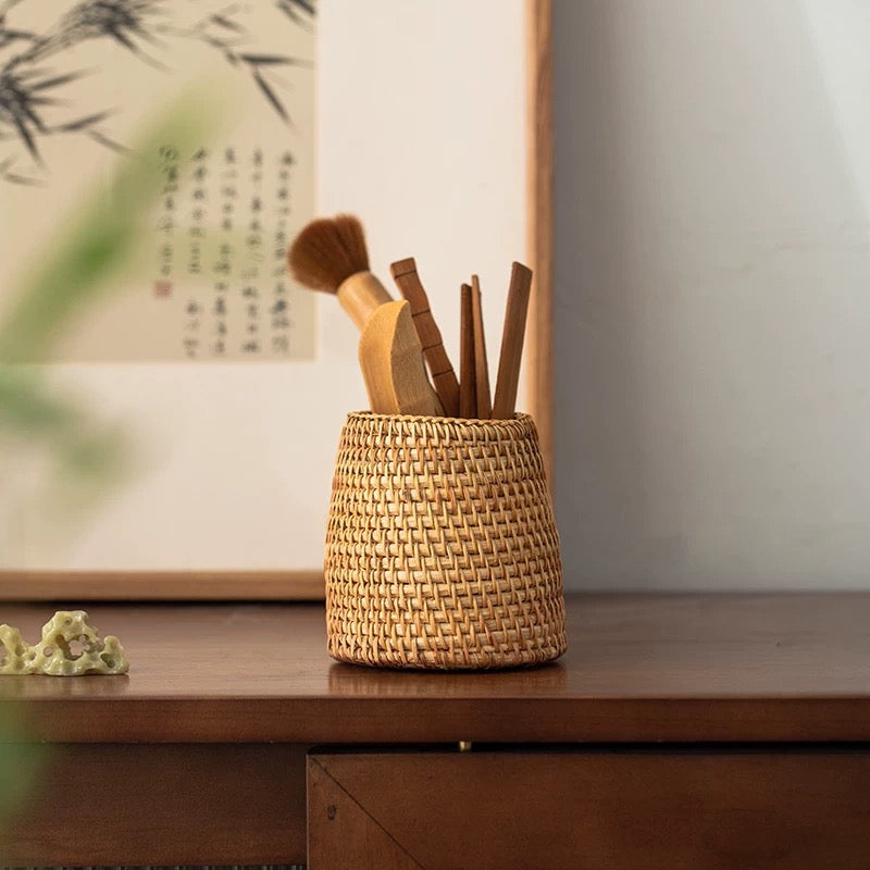 Bamboo 'Six Gentlemen' Tea Ceremony Set - Includes Teapot Brush, Tea Scoop, Pick, Funnel, Tongs & Storage Tube with Rattan Mat