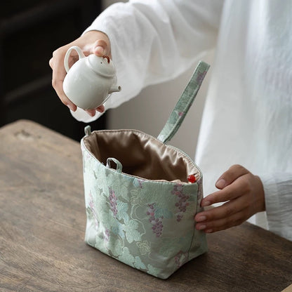 Pine-Embossed Brocade Tea Set Carrier – Thickened Travel Pouch for 1 Teapot & 2 Cups (Portable Minimalist Tea Accessory Tote)