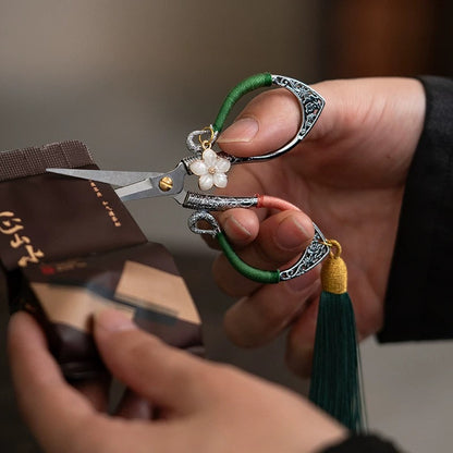 Mini Tea Scissors – Decorative Brocade-Covered Snips for Cutting Tea Bags & Leaves, Tea Ceremony Accessory