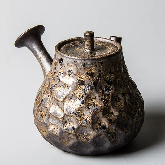 Handmade Coarse Clay Side-Handle Teapot - Retro Japanese-Style Ceramic Teapot with Gold Accents, Small Hammered Texture Kungfu Tea Brewer (Single Pot)