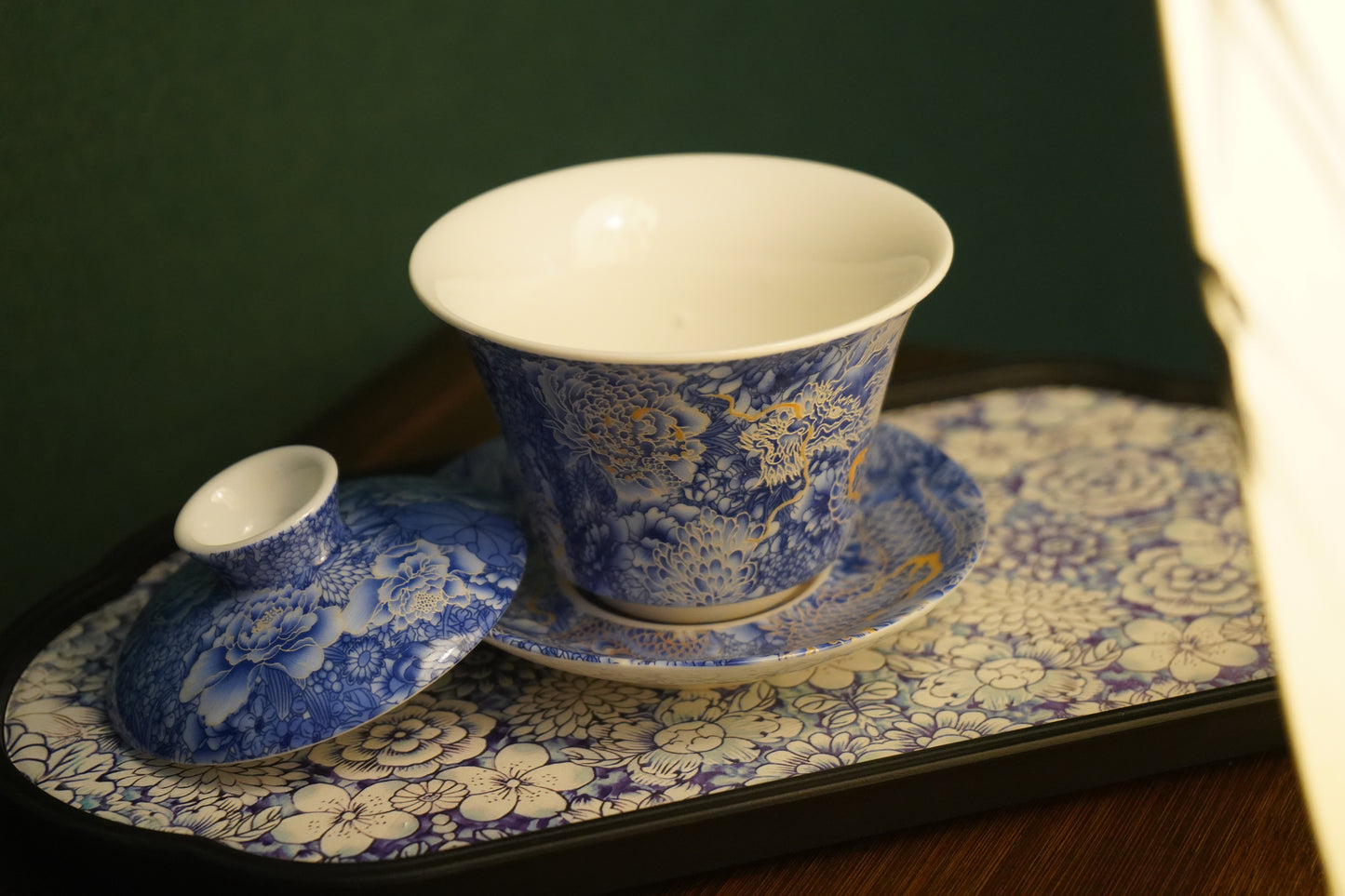 White porcelain hand-painted lid bowl