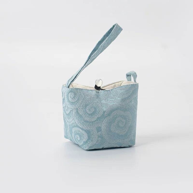 Woven Cotton Tea Accessory Pouch Set – Portable Drawstring Bags for Travel Tea Cups & Canisters (Owner’s Cup Storage Solution)