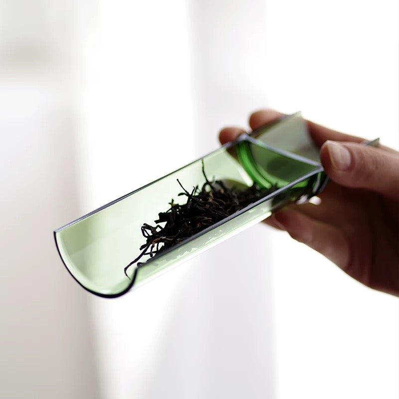 Elegant Bamboo-Inspired Glass Tea Scoop – Transparent Household Tea Tool for Measuring, Awakening, and Serving Tea | Multi-Purpose Tea Scoop, Pick, Stirrer, and Tea Leaf Holder | Essential Tea Ceremony Accessory