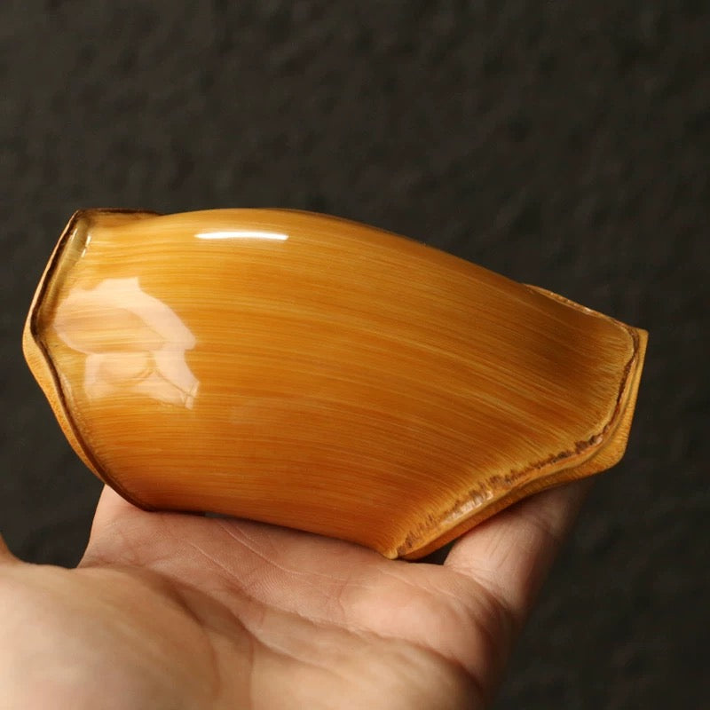 Aged Bamboo Tea Tools – Handcrafted Tortoise-Shell Pattern Scoop & Leaf Tray