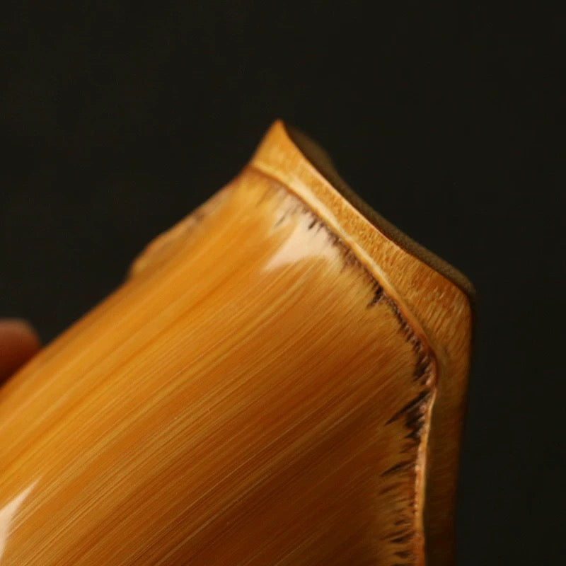 Aged Bamboo Tea Tools – Handcrafted Tortoise-Shell Pattern Scoop & Leaf Tray