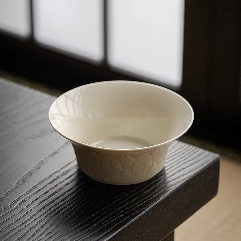 Song Dynasty-style Ding Kiln White Ceramic Teapot – Handmade Large Capacity Teapot with Filter, Retro Gongfu Tea Set for Home Brewing