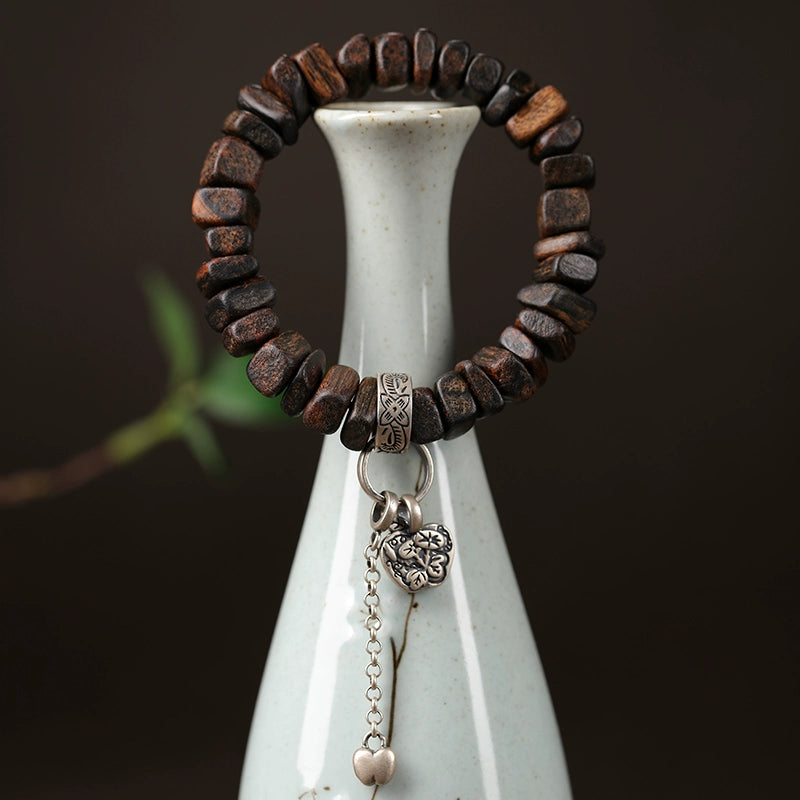 Dharakanye agarwood bracelet, high oil submerged level, male and female couples 925 silver zodiac unpopular Wenwan bracelet, Buddha beads