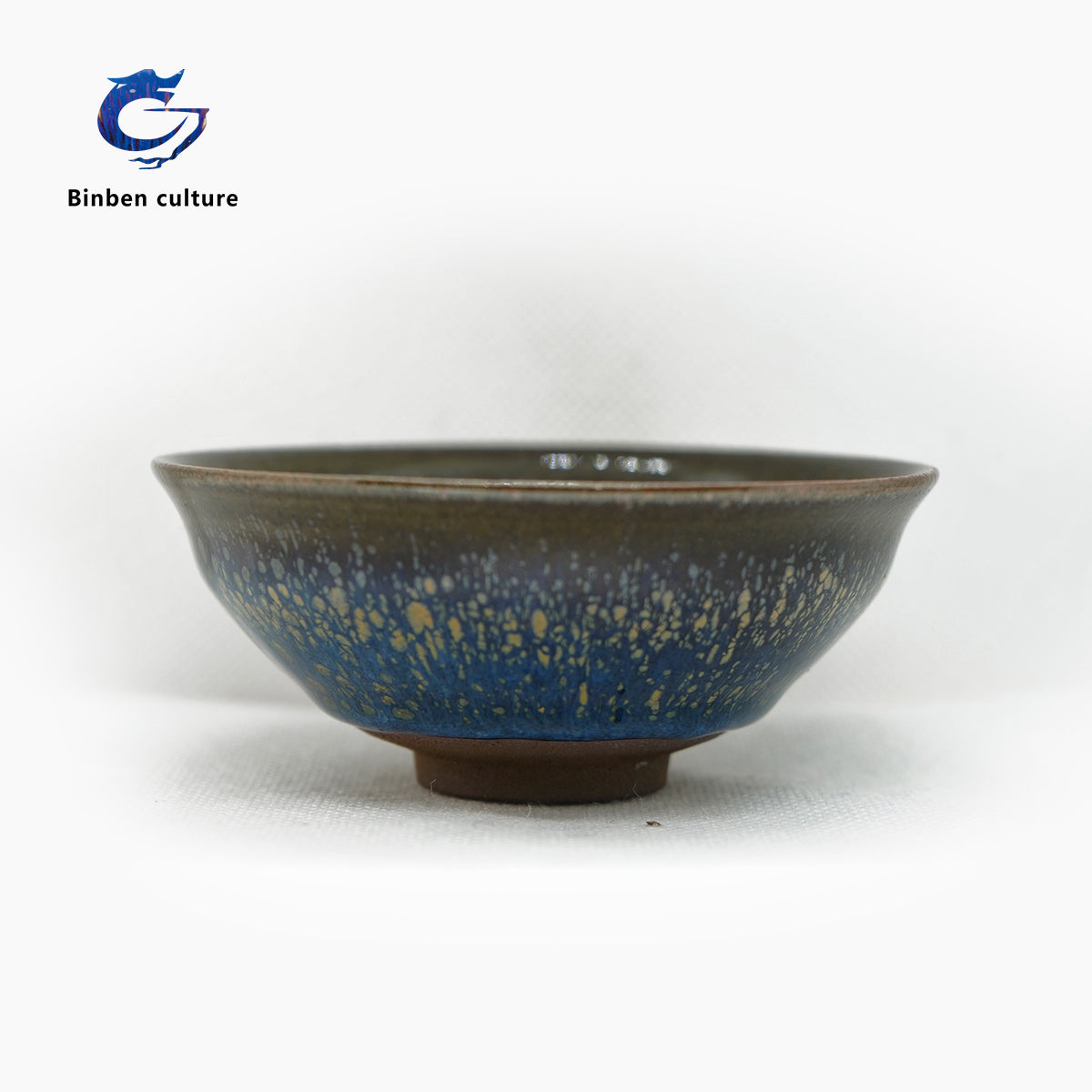 Ye Bian Jianzhan type: official hat, glazed surface: blue background with gold oil droplets